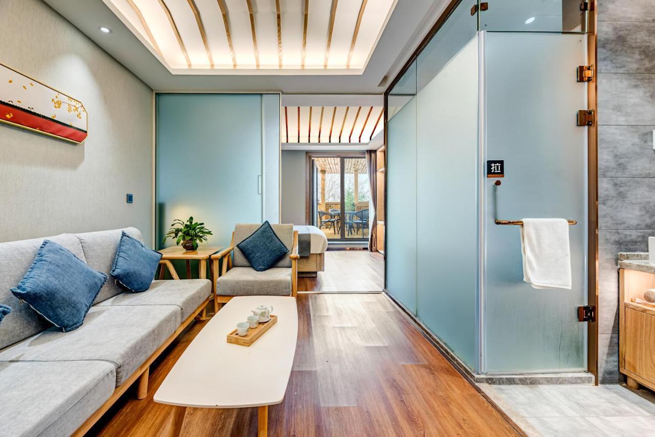 Happy Dragon Saga Hotel: Garden Terrace in City Center Beijing Exterior photo