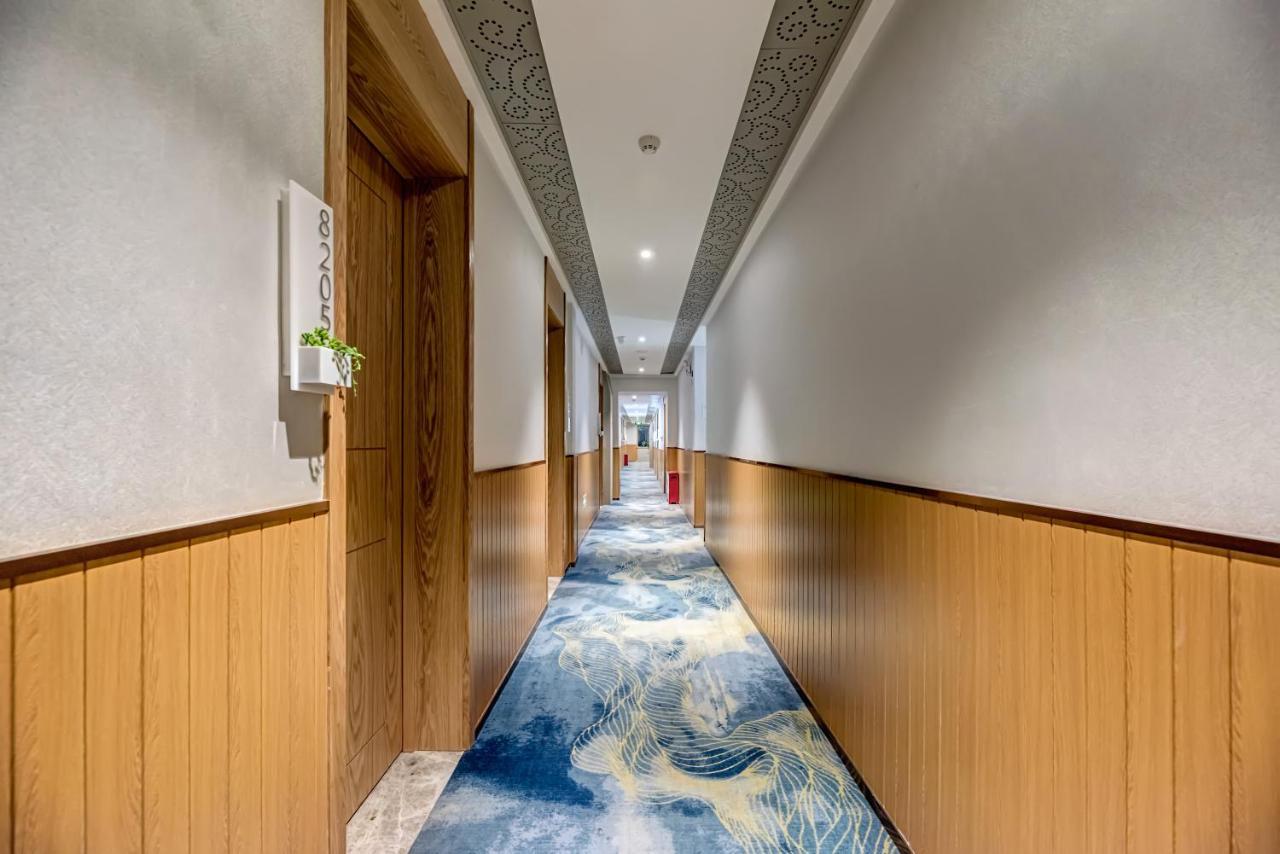 Happy Dragon Saga Hotel: Garden Terrace in City Center Beijing Exterior photo