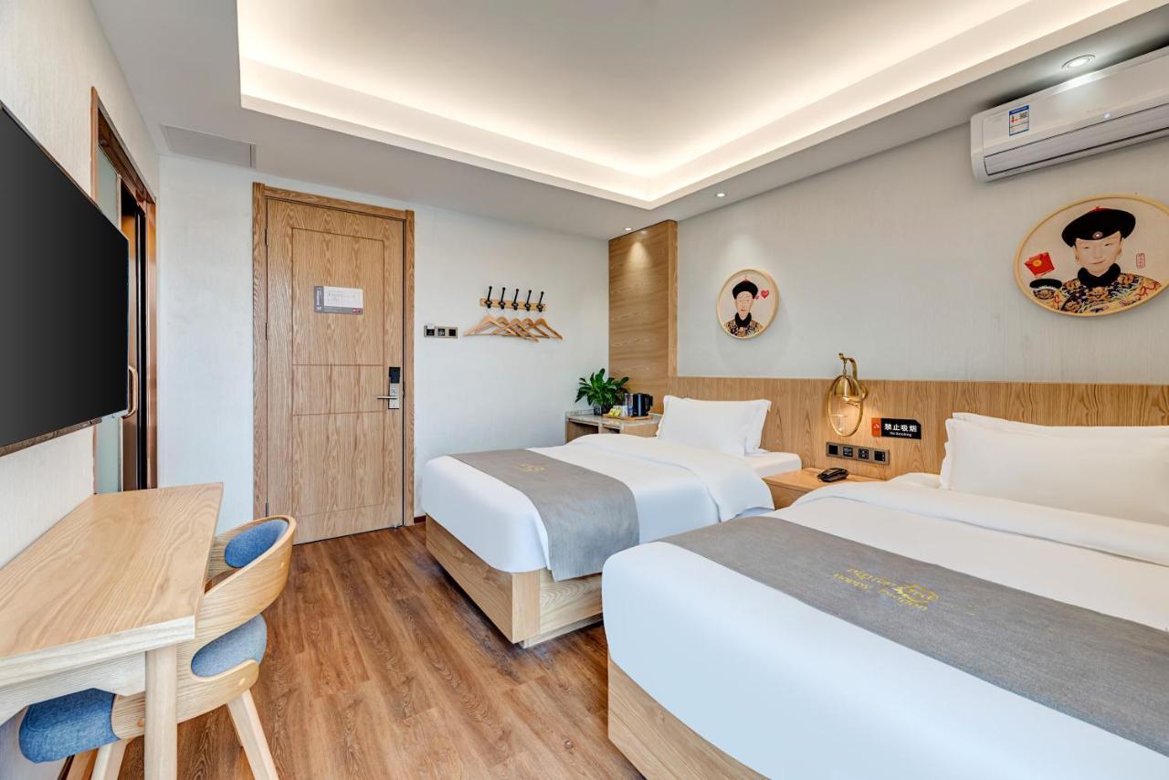 Happy Dragon Saga Hotel: Garden Terrace in City Center Beijing Exterior photo